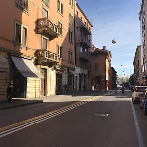 Bed & Breakfast Antica, Bologna